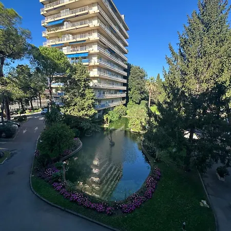 Lägenhet Pres De La Cagnes-sur-Mer