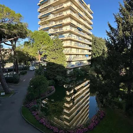 Pres De La Apartment